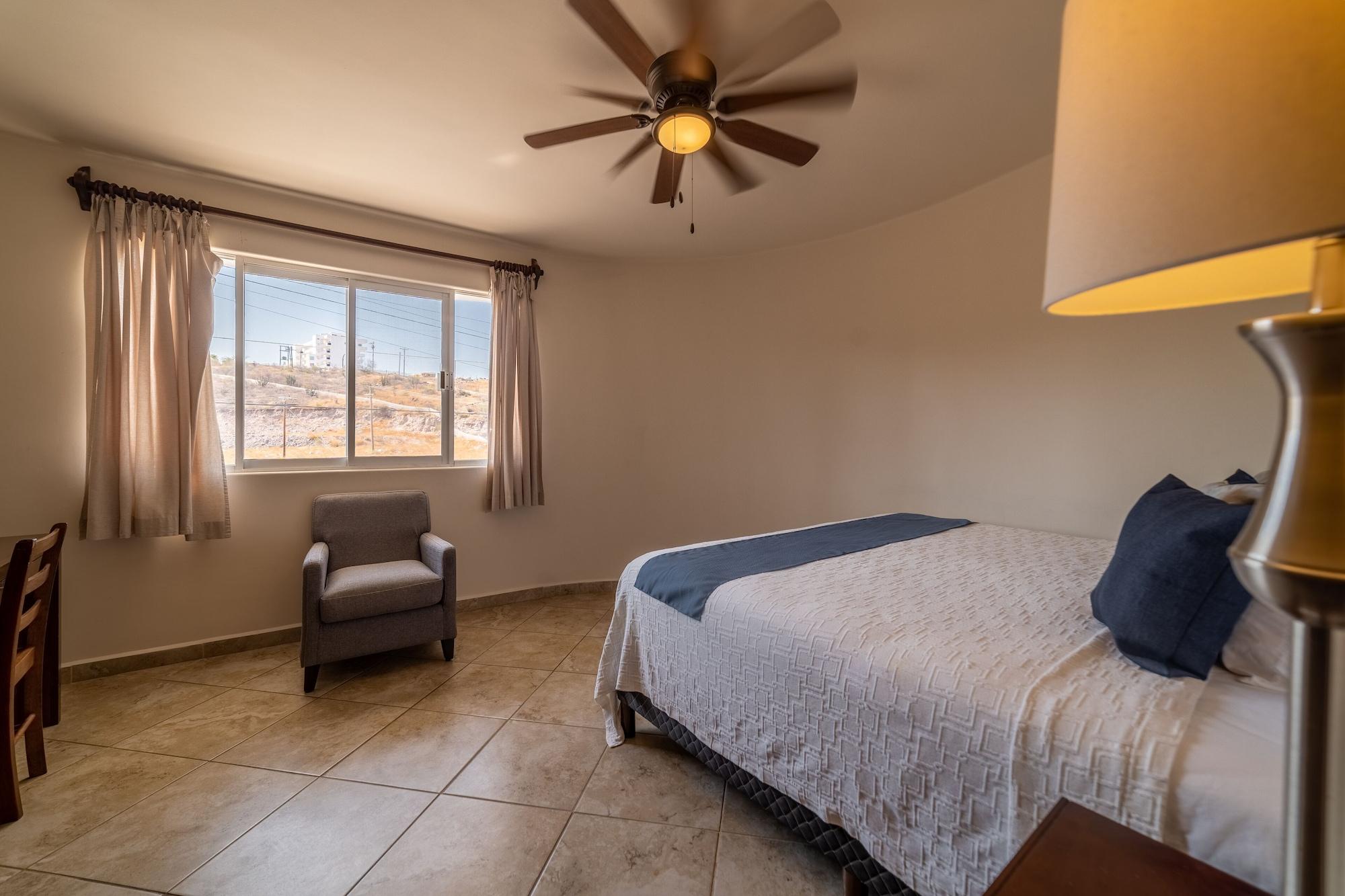 Hotel & Suites El Moro 拉巴斯 外观 照片