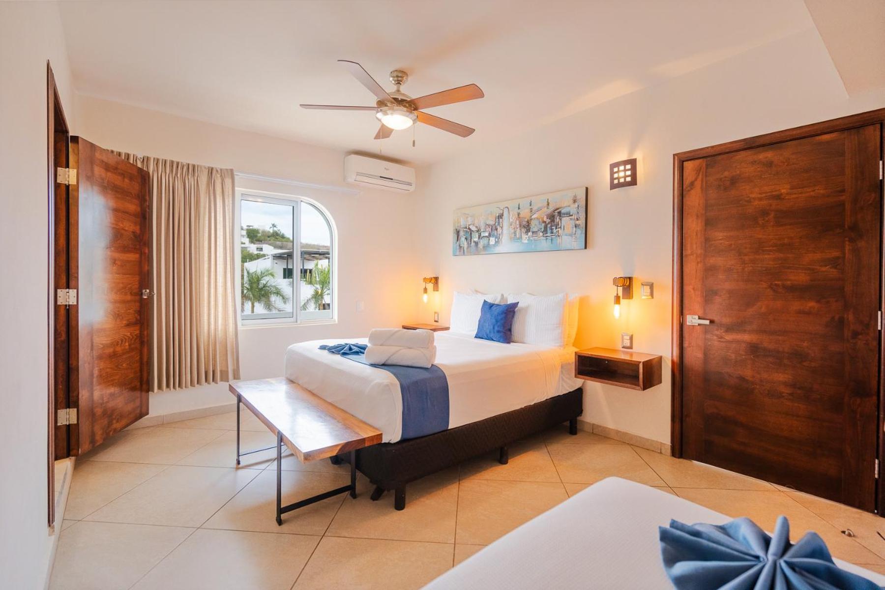 Hotel & Suites El Moro 拉巴斯 外观 照片