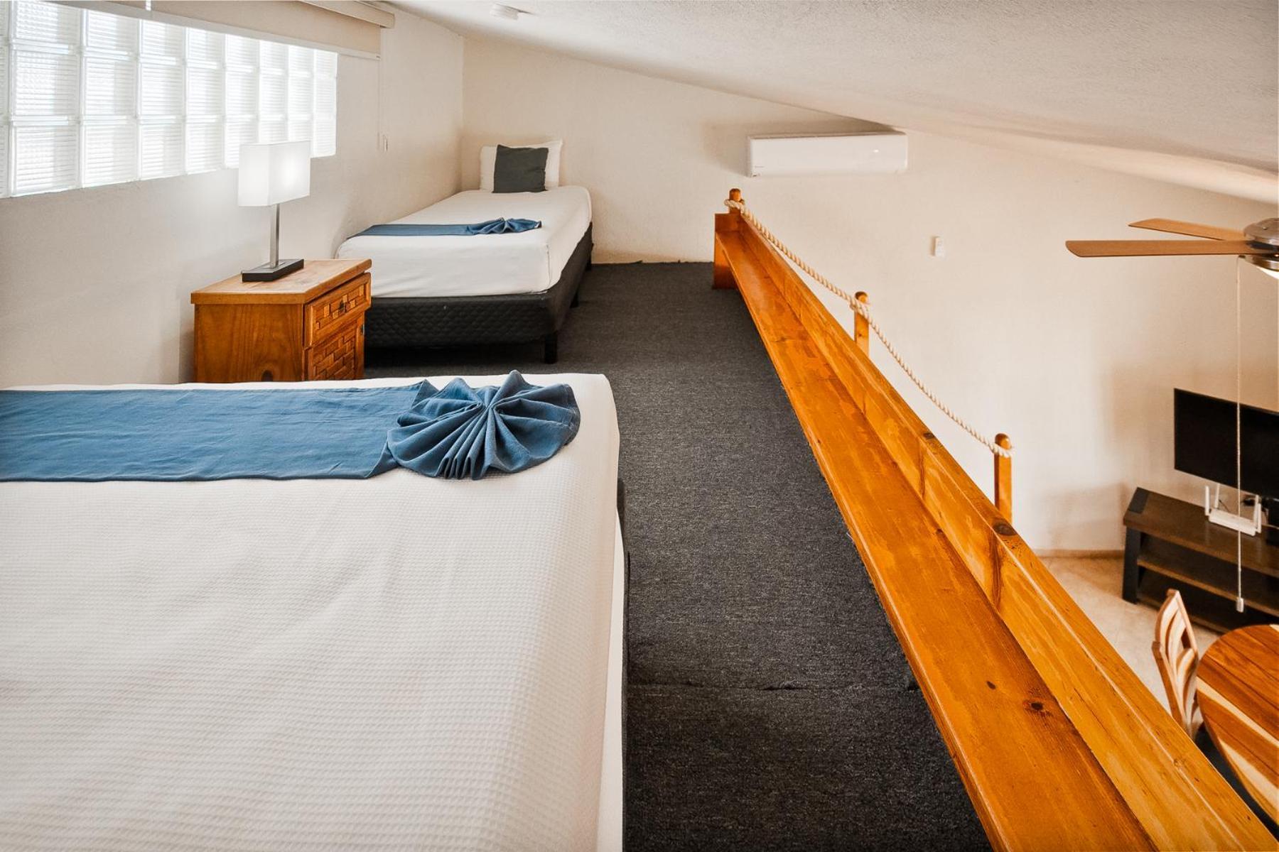 Hotel & Suites El Moro 拉巴斯 外观 照片