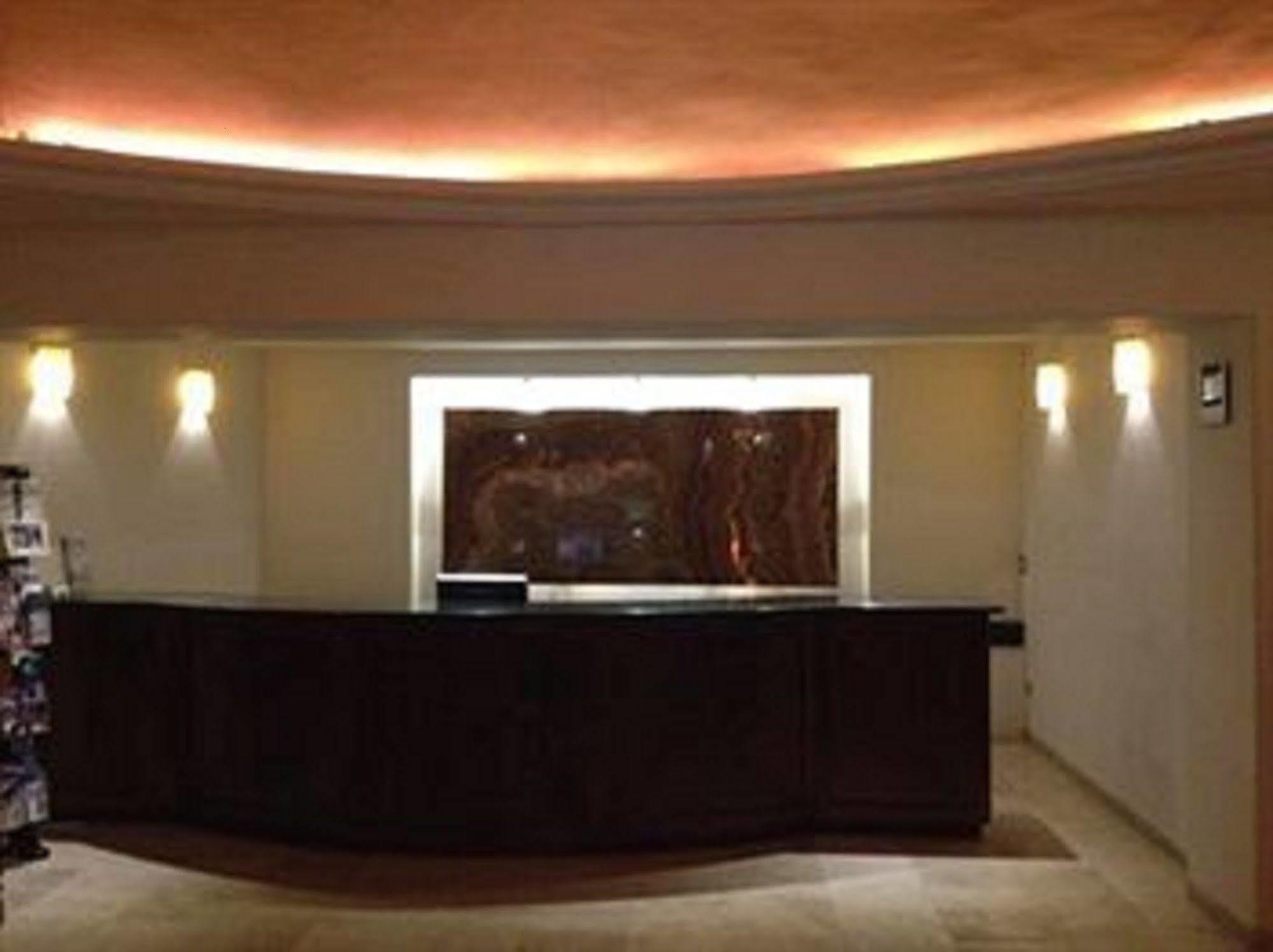 Hotel & Suites El Moro 拉巴斯 外观 照片